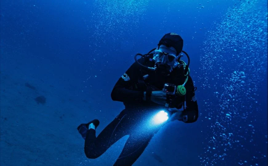 Gjetje nënujore “tronditëse” nga një anije e mbytur